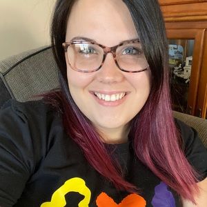 Meet your Posher, Jenna